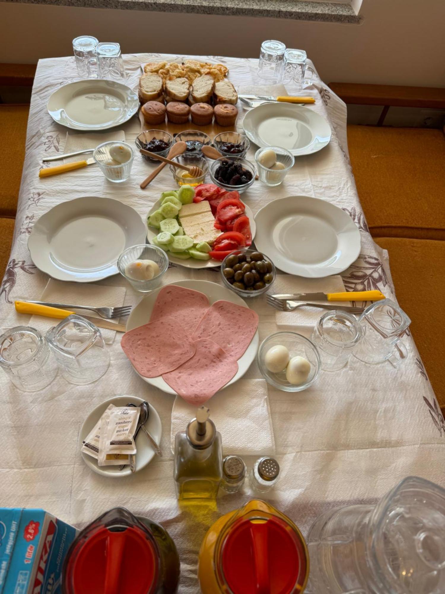 Qyteza Guest House & Camping Shkodër Esterno foto